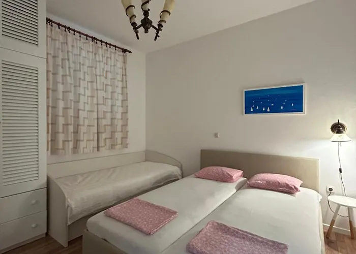 Maremio アパート ポレッチ